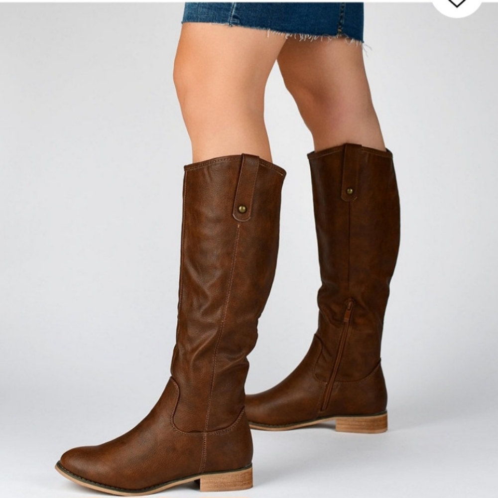 JOURNEE COLLECTION TAVEN BOOTS SIZE 7.5 & 8 NIB